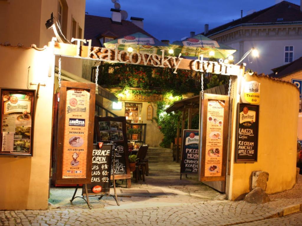 & Restaurant Tkalcovsky Dvur Apartamento Praga
